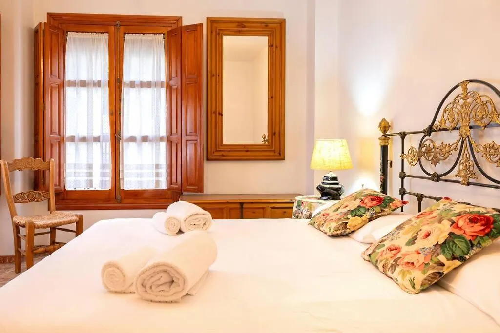Santa Cruz Refinadores Suite By Valcambre Sevilla İspanya